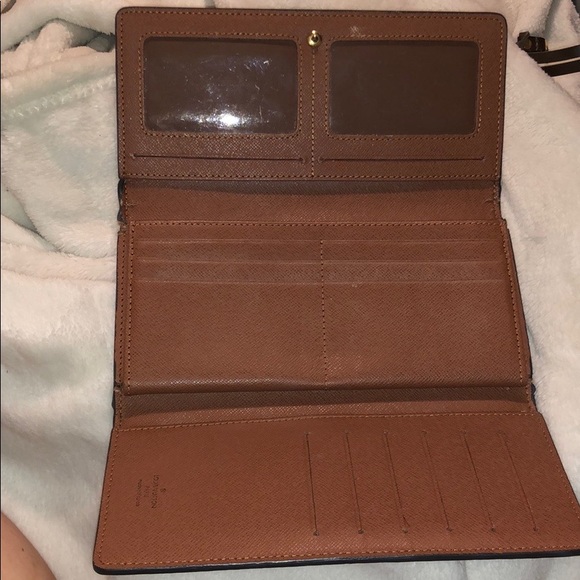 Wallet - Picture 2 of 7